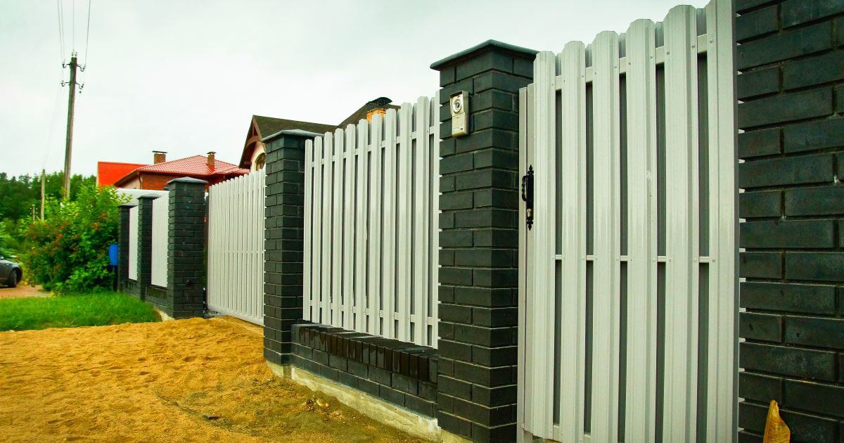Заборы и ограждения